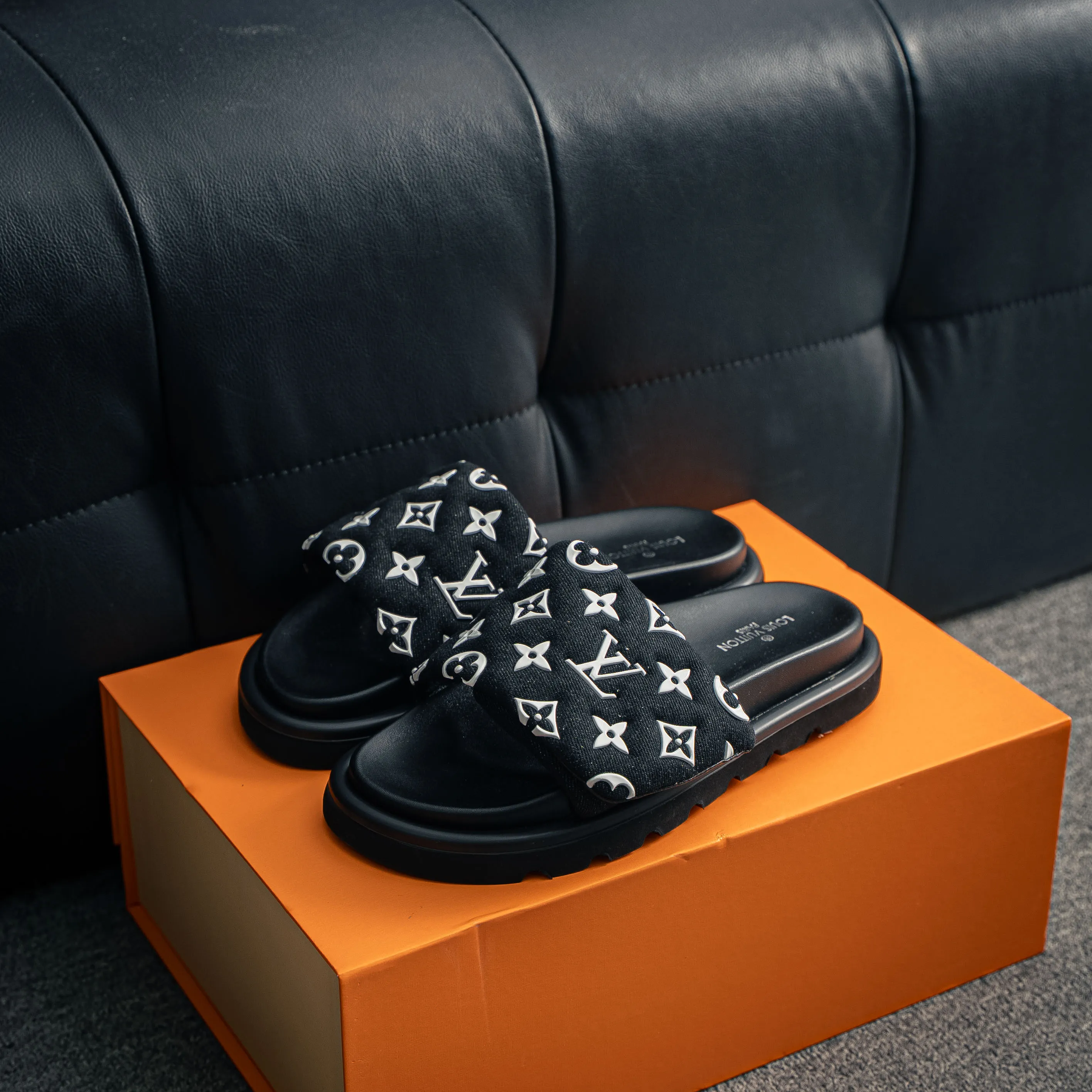 # LOUIS VUITTON ｜ 2026ss /Takashi Murakami x LOUIS VUITTON Sandals 。
